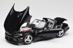 Dodge Viper RT/10 Noir Bburago 1:18 3065 Métal Moulé — image 2 sur 8