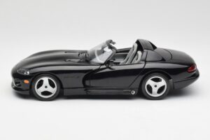 Dodge Viper RT/10 Noir Bburago 1:18 3065 Métal Moulé — image 4 sur 8
