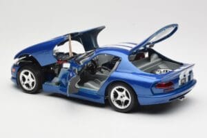Dodge Viper GTS SR II Bleu avec Bandes Blanches Bburago 1:18 3330 Métal Moulé — image 5 sur 8