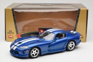 Dodge Viper GTS SR II Bleu avec Bandes Blanches Bburago 1:18 3330 Métal Moulé — image 8 sur 8