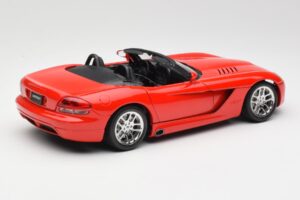 Dodge Viper SRT-10 Rouge Bburago 1:18 3325 Métal Moulé — image 3 sur 8
