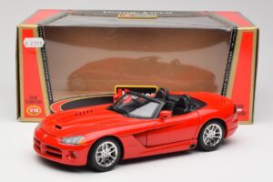 Dodge Viper SRT-10 Rouge Bburago 1:18 3325 Métal Moulé — image 8 sur 8