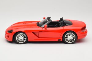 Dodge Viper SRT-10 Roadster Rouge Hot Wheels 1:18 53836 Métal Moulé — image 4 sur 8