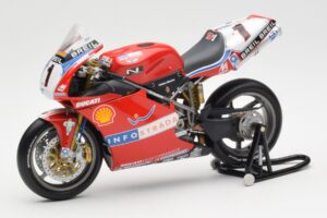 Ducati 998R WSB #1 T. Bayliss Ducati Infostrada 2002 Minichamps 1:12 122021201 Métal Moulé — image 2 sur 6