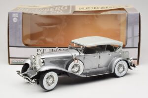Duesenberg SJ Argent GreenLight 1:18 13525 Métal Moulé — image 8 sur 8