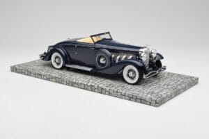 Duesenberg SJN Convertible Coupe Midnight Blue Minichamps 1:18 107150332 Métal Moulé — image 4 sur 6