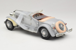 Duesenberg SJ Gary Cooper's Movie Car ERTL 1:18 7963 Métal Moulé — image 5 sur 6