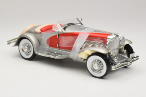 Duesenberg SJ Clark Gable's Car Argent Rouge ERTL 1:18 7962 Métal Moulé — image 4 sur 6