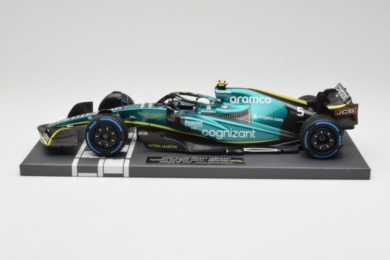 Aston Martin AMR22 Aramco #5 S. Vettel Monaco GP 2022 Minichamps 1:18 117220305 Résine