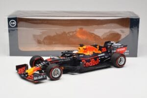 Aston Martin Red Bull Racing RB15 #33 M. Verstappen F1 2019 Minichamps 1:18 110190033 Métal Moulé — image 7 sur 7