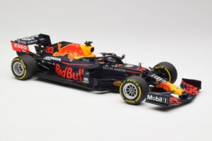Aston Martin Red Bull Racing RB16 #33 M. Verstappen Abu Dhabi GP Winner 2020 Minichamps 1:18 110201733 Métal Moulé — image 4 sur 7