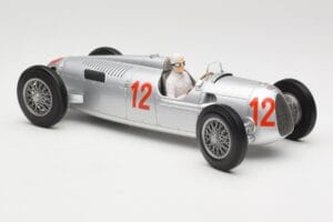 Auto Union Type C #12 H. Stuck Hungarian GP Budapest 1936 Minichamps 1:18 155361012 Métal Moulé — image 4 sur 6