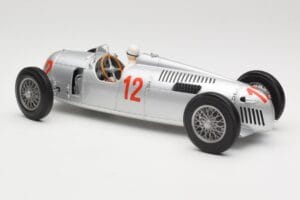 Auto Union Type C #12 H. Stuck Hungarian GP Budapest 1936 Minichamps 1:18 155361012 Métal Moulé — image 5 sur 6