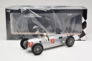 Auto Union Type C #12 H. Stuck Hungarian GP Budapest 1936 Minichamps 1:18 155361012 Métal Moulé — image 6 sur 6
