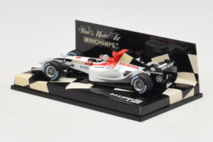 BAR 006 Honda #10 T. Sato BAR Honda F1 Team 2004 Minichamps 1:43 400040010 Métal Moulé — image 3 sur 5