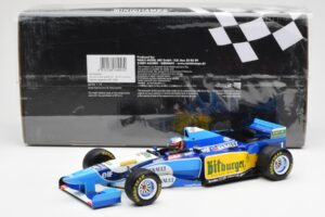Benetton B195 Renault #1 M. Schumacher Winner Japanese GP 1995 Minichamps 1:18 510953401 Métal Moulé — image 6 sur 6