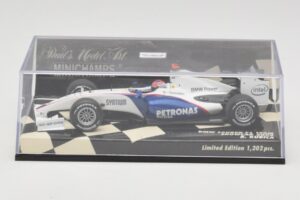 BMW Sauber F1.09 #4 R. Kubica Showcar 2009 Minichamps 1:43 400090075 Métal Moulé — image 5 sur 5
