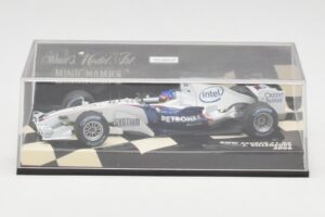 BMW Sauber F1.06 #11 J. Villeneuve F1 2006 Minichamps 1:43 400060017 Métal Moulé — image 5 sur 5