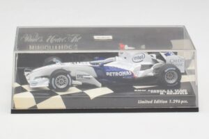 BMW Sauber F1.06 #16 N. Heidfeld F1 2006 Minichamps 1:43 400060086 Métal Moulé — image 4 sur 5