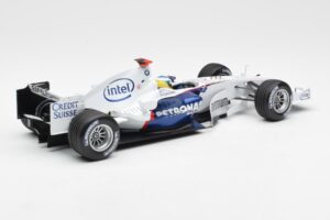 BMW Sauber F1.06 #16 N. Heidfeld F1 2006 Minichamps 1:18 100060016 Métal Moulé — image 2 sur 6