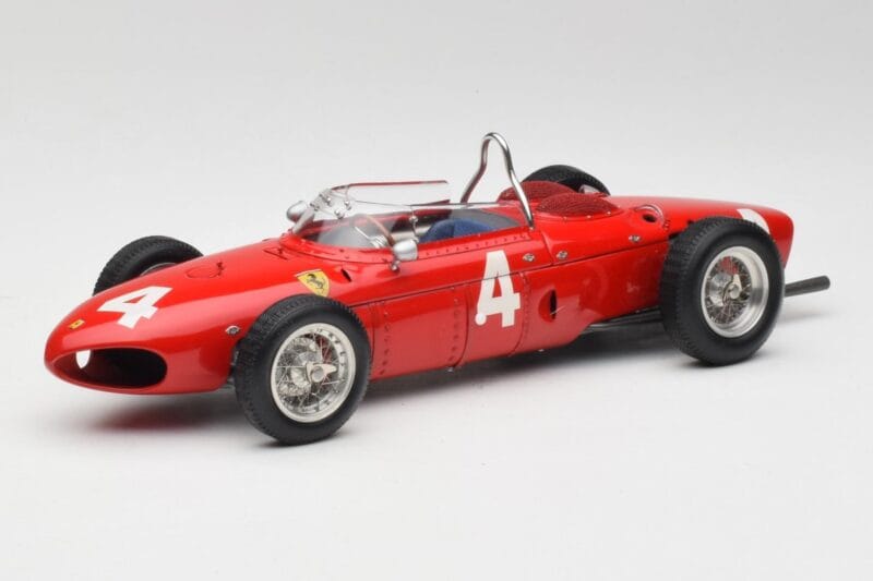 Ferrari 156 Sharknose P. Hill / W. von Trips Belgian GP 1961 CMC 1:18 M-070 Métal Moulé