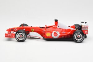 Ferrari F2003-GA F1 Constructors World Champions 2003 Hot Wheels 1:18 G3764 Métal Moulé — image 3 sur 7