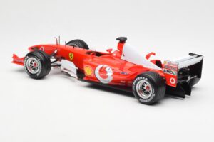 Ferrari F2003-GA F1 Constructors World Champions 2003 Hot Wheels 1:18 G3764 Métal Moulé — image 5 sur 7