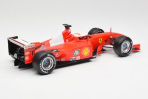 Ferrari F2001 #1 M. Schumacher F1 World Champion 2001 Rouge Hot Wheels 1:18 50202 Métal Moulé — image 2 sur 6