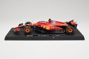 Ferrari SF-24 #16 C. Leclerc Emilia Romagna Grand Prix 2024 Bburago 1:18 18-16821-L-IMOLA-SHOWCASE Métal Moulé — image 3 sur 7