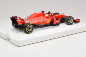 Ferrari SF71-H #5 S. Vettel Australian GP Winner 2018 BBR 1:18 BBR181805 Métal Moulé — image 2 sur 7