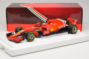 Ferrari SF71-H #5 S. Vettel Australian GP Winner 2018 BBR 1:18 BBR181805 Métal Moulé — image 7 sur 7