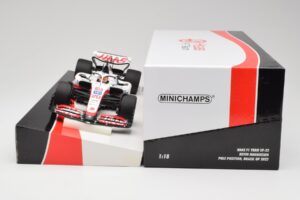 Haas VF-22 #20 K. Magnussen Pole Position Brazil GP 2022 Minichamps 1:18 147222120 Métal Moulé — image 6 sur 7