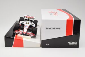 Haas VF-22 #47 M. Schumacher Bahrain GP 2022 Minichamps 1:18 147220147 Métal Moulé — image 6 sur 7