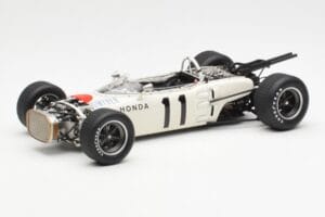Honda RA272 #11 R. Ginther Mexican Grand Prix 1965 AUTOart 1:18 86597 Métal Moulé — image 2 sur 8