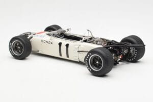Honda RA272 #11 R. Ginther Mexican Grand Prix 1965 AUTOart 1:18 86597 Métal Moulé — image 5 sur 8