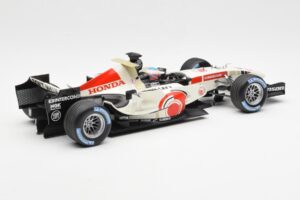 Honda Racing Team RA106 #12 J. Button F1 2006 Minichamps 1:18 100060012 Métal Moulé — image 2 sur 6