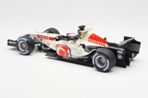 Honda Racing Team RA106 #12 J. Button F1 2006 Minichamps 1:18 100060012 Métal Moulé — image 5 sur 6