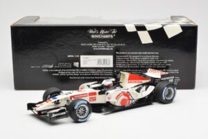 Honda Racing Team RA106 #12 J. Button F1 2006 Minichamps 1:18 100060012 Métal Moulé — image 6 sur 6