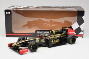 Lotus Renault GP R31 #10 B. Senna F1 2011 Minichamps 1:18 150110079-C1 Métal Moulé — image 7 sur 7