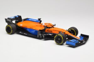 McLaren MCL35M #3 D. Ricciardo Bahrain GP 2021 Minichamps 1:18 530211803 Métal Moulé — image 4 sur 7