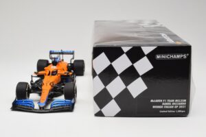 McLaren MCL35M #3 D. Ricciardo Italian GP Winner 2021 Minichamps 1:18 530213303 Résine — image 6 sur 7