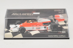 McLaren M26 Ford J. Hunt F1 1977 Minichamps 1:43 530774301 Métal Moulé — image 5 sur 5
