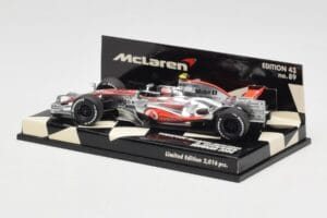 McLaren Mercedes MP4-23 #23 H. Kovalainen Showcar 2008 Minichamps 1:43 530084393 Métal Moulé — image 3 sur 5
