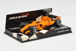 McLaren Mercedes MP4-20 G. Paffett Test Car 2006 Minichamps 1:43 530064395 Métal Moulé — image 2 sur 5