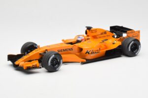 McLaren MP4-21 Mercedes #3 K. Raikkonen Interim Livery 2006 Minichamps 1:18 530061873 Métal Moulé