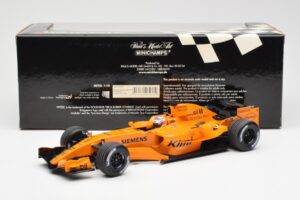 McLaren MP4-21 Mercedes #3 K. Raikkonen Interim Livery 2006 Minichamps 1:18 530061873 Métal Moulé — image 6 sur 6