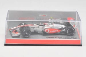 McLaren Mercedes MP4-24 #2 H. Kovalainen Race Car 2009 Minichamps 1:43 503094302 Métal Moulé — image 5 sur 5