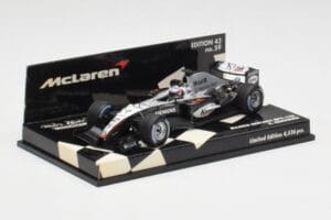 McLaren MP4-19B #6 K. Raikkonen F1 2004 Minichamps 1:43 530044316 Métal Moulé — image 3 sur 5