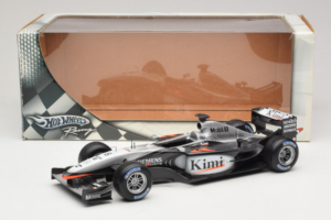 McLaren MP4-20 #9 K. Raikkonen F1 2005 Hot Wheels 1:18 H2286 Métal Moulé — image 6 sur 6