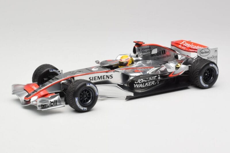 McLaren MP4-21 L. Hamilton Silverstone Test 2006 Minichamps 1:18 530061884 Métal Moulé